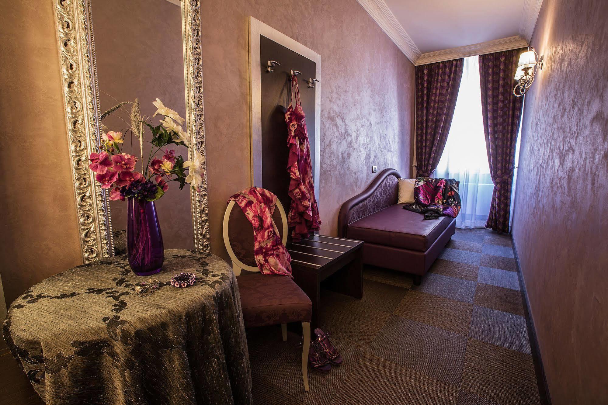 Hotel Romano 2* Roma